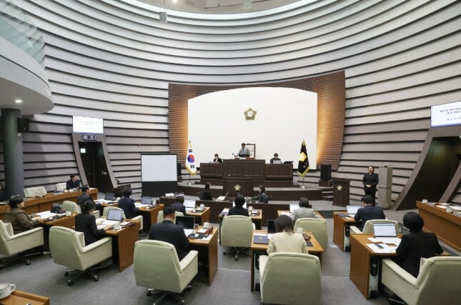 광주시의회 제327회 임시회 폐회… ...