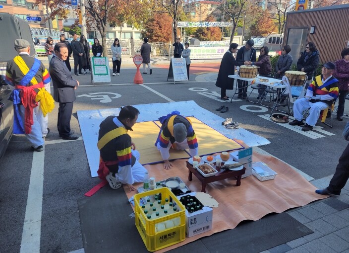 성북구, 단종과 정순왕후를 기리는 동...