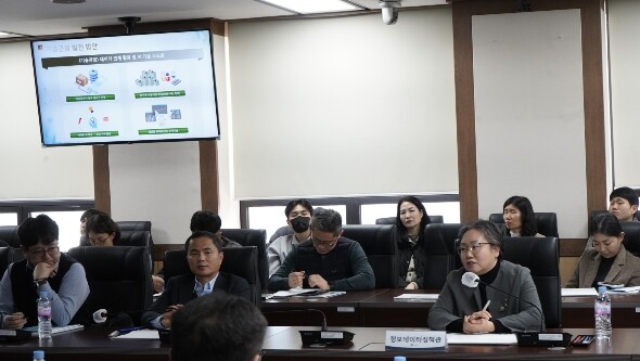 관세청, 인공지능(AI)으로 엑스레이...