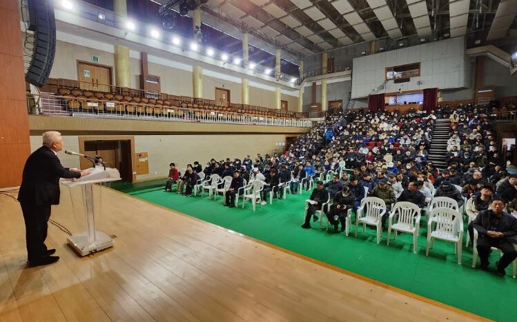 무주군, 외국인 계절근로자 인권 지킨...