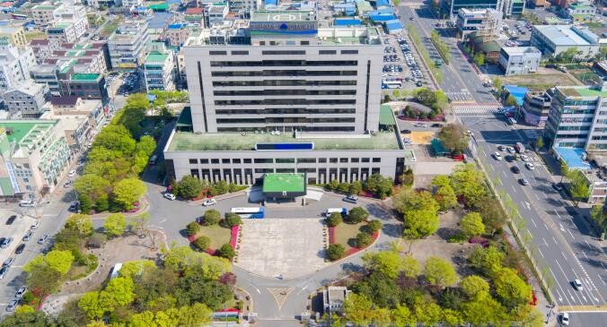 군산시, 저소득층 의료 지원 확대