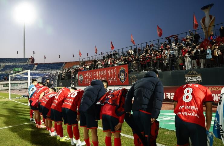 김천상무, 전북현대 상대로 2026시...