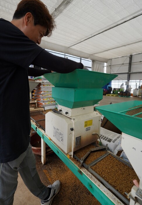 해남군‘풍년농사 첫단추’벼 못자리용 ...