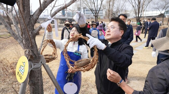 춘천시, ‘오래뜰정원’서 시민과 봄 ...