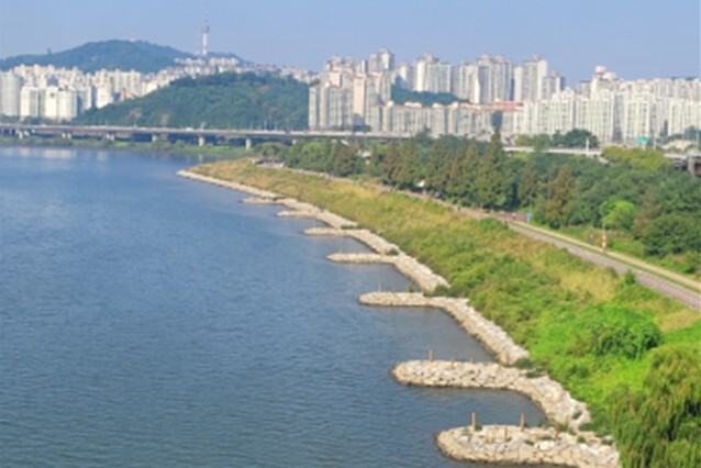 서울시, 한강 자연형 호안 복원율 9...