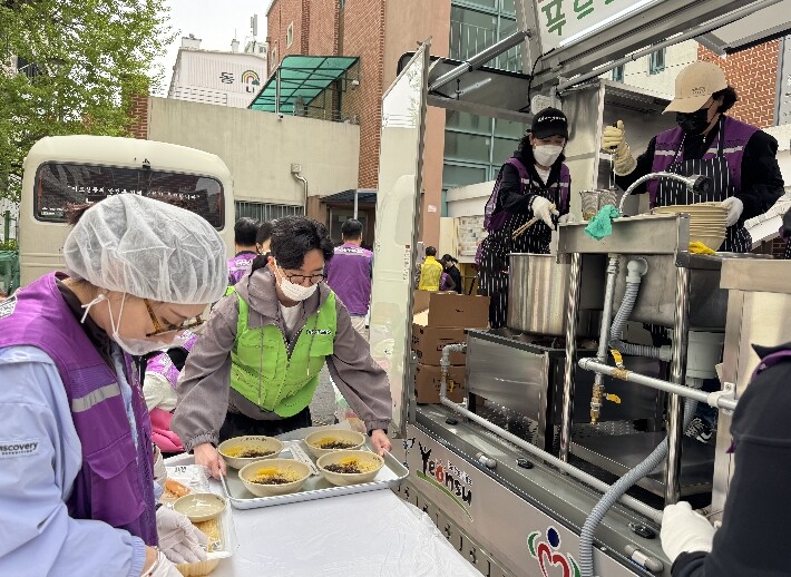 연수구자원봉사센터, “푸드트럭이 전한...