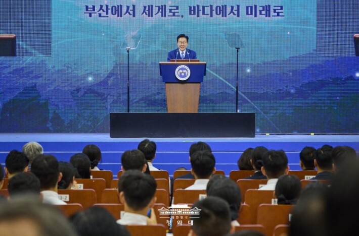 이재명 대통령 "우리 해운·...