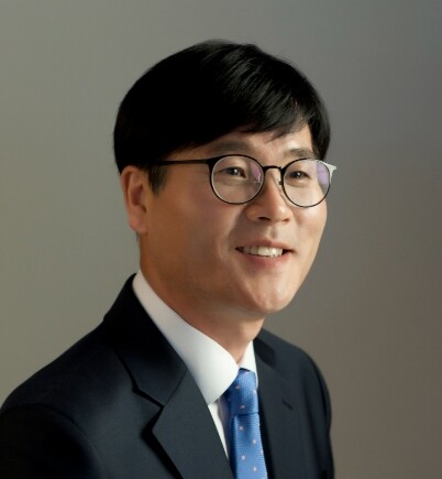변광용 거제시장, 그룹 리센느 원이 ...