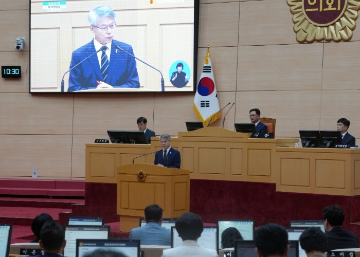 민형배 특별시장, 취임 후 첫 시정연...