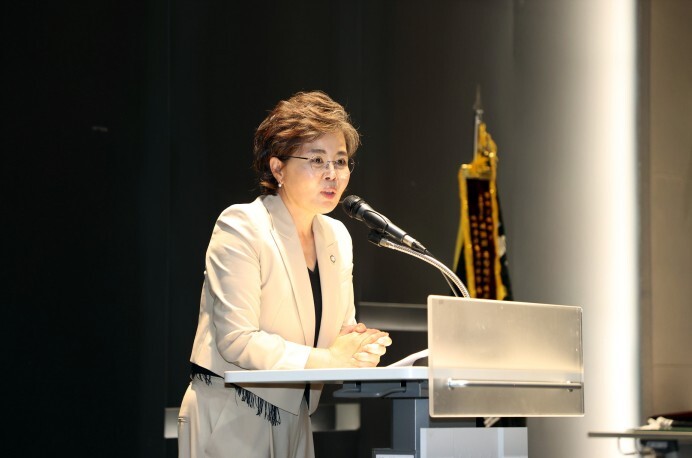 수원특례시의회 의장 김미경, “성숙한...