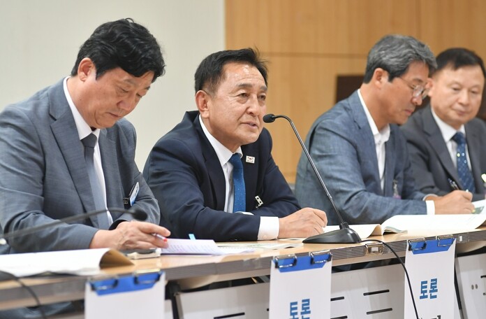 화천군 “북한강 수계 내금강 관광 열...