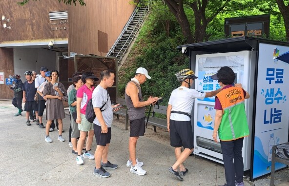 성동구 금호4가동 자율방재단, 폭염 ...