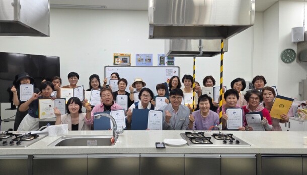 진천군, ‘한방꽃차소믈리에’ 수료식…...