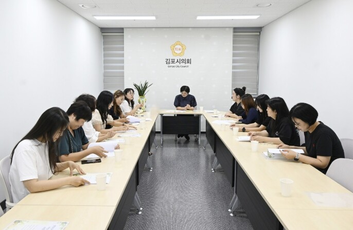 김포시의회, 새솔학교 학부모회와 간담...