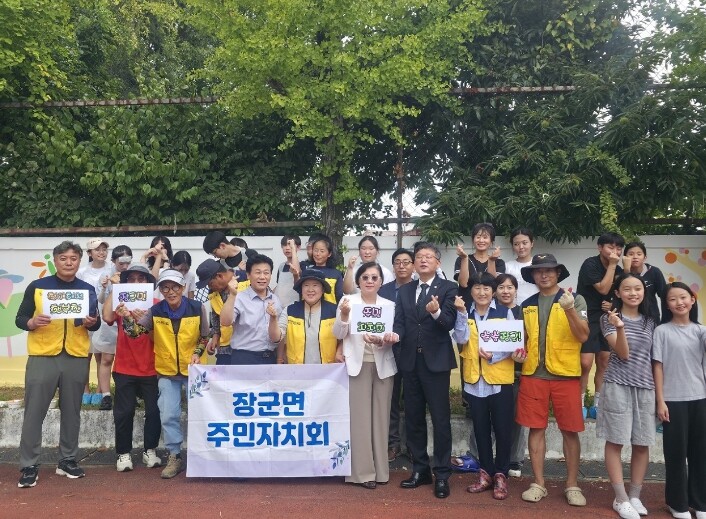 세종시 장군면 학교-마을 함께한 벽화...