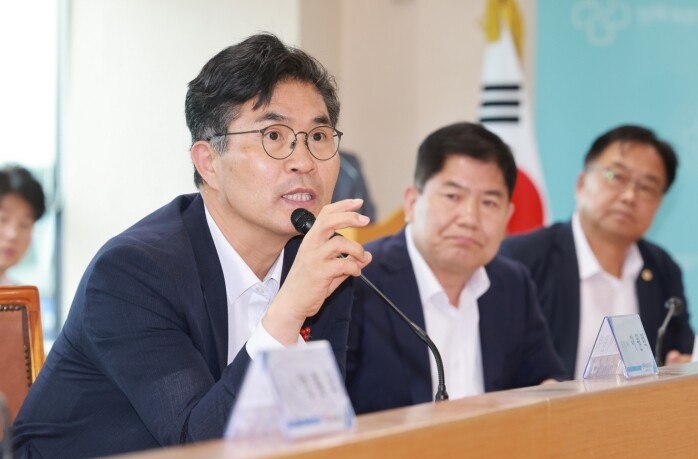 이원택 전북자치도지사, 국립의전원 남...